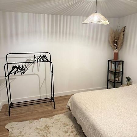 Appartement Eloi - 1 Chambre Mont-de-Marsan Dış mekan fotoğraf