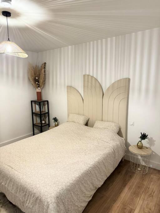 Appartement Eloi - 1 Chambre Mont-de-Marsan Dış mekan fotoğraf