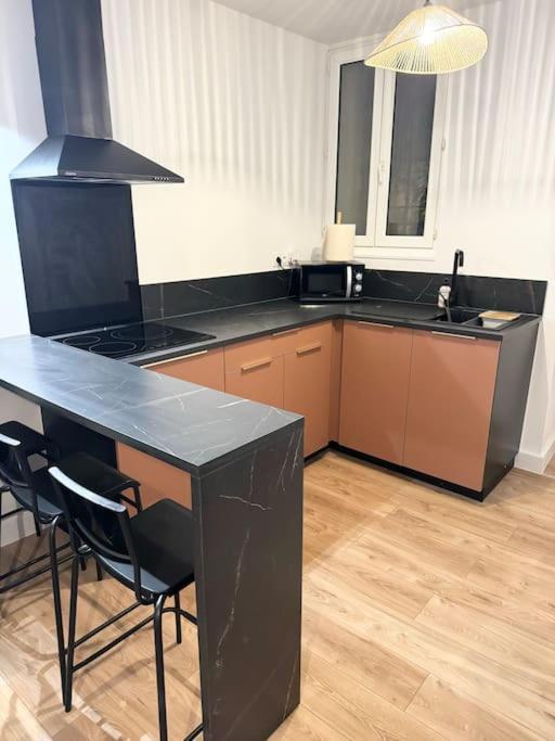 Appartement Eloi - 1 Chambre Mont-de-Marsan Dış mekan fotoğraf